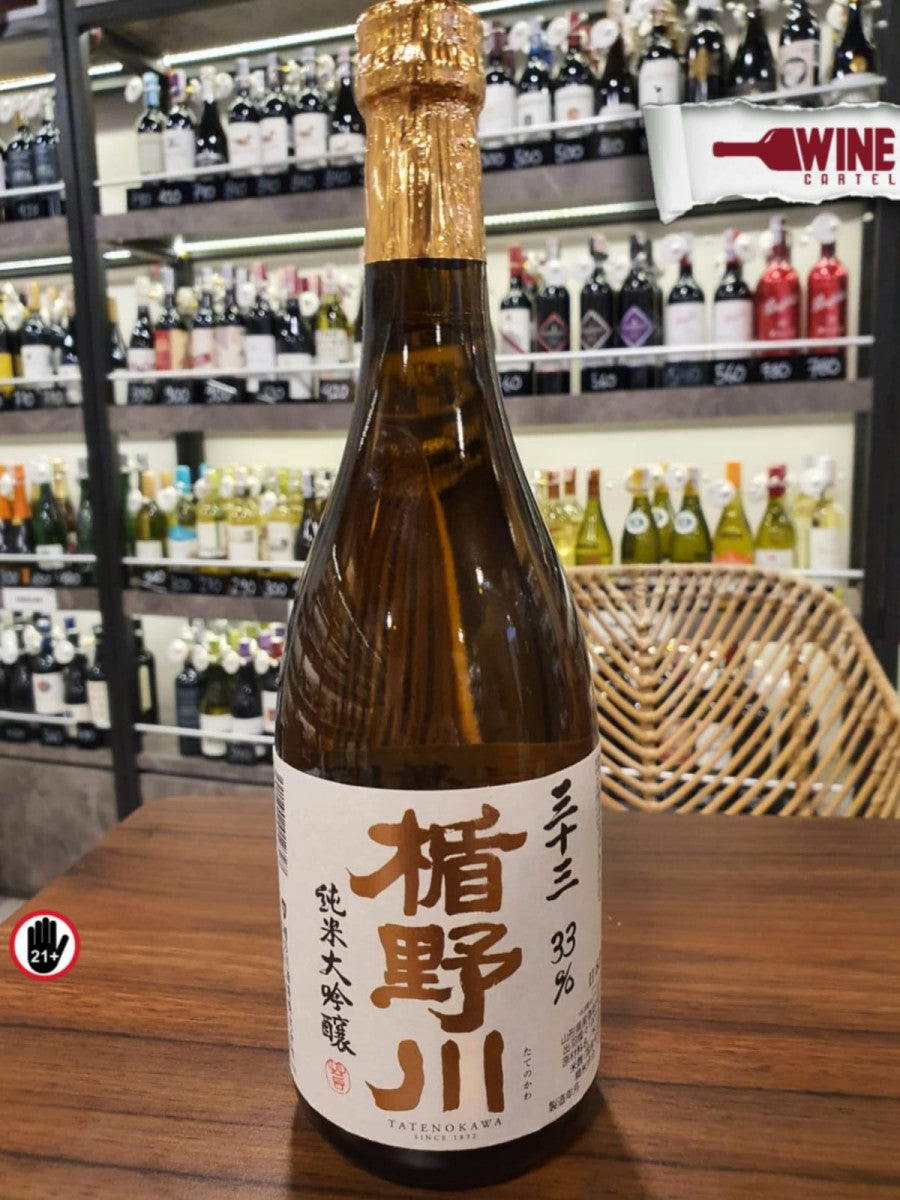 SAKE Tatenokawa Junmai Daiginjo Nakadori 33 Sake 720 ML