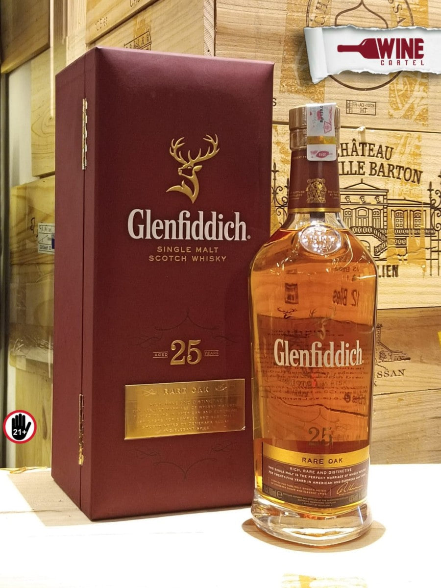 WHISKY Glenfiddich 25 Year Old Single Malt Scotch Whisky 700mL SCOTLAND