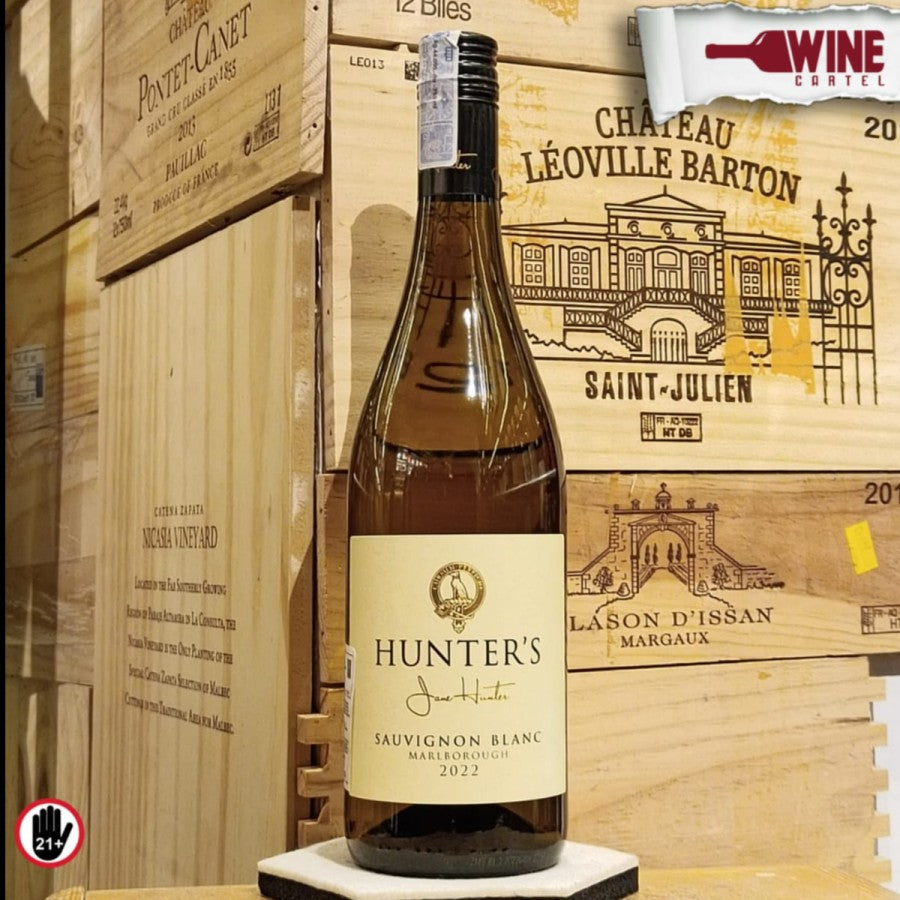 WHITE WINE Hunter's Hunters Sauvignon Blanc New Zealand 750mL NEW ZEALAND