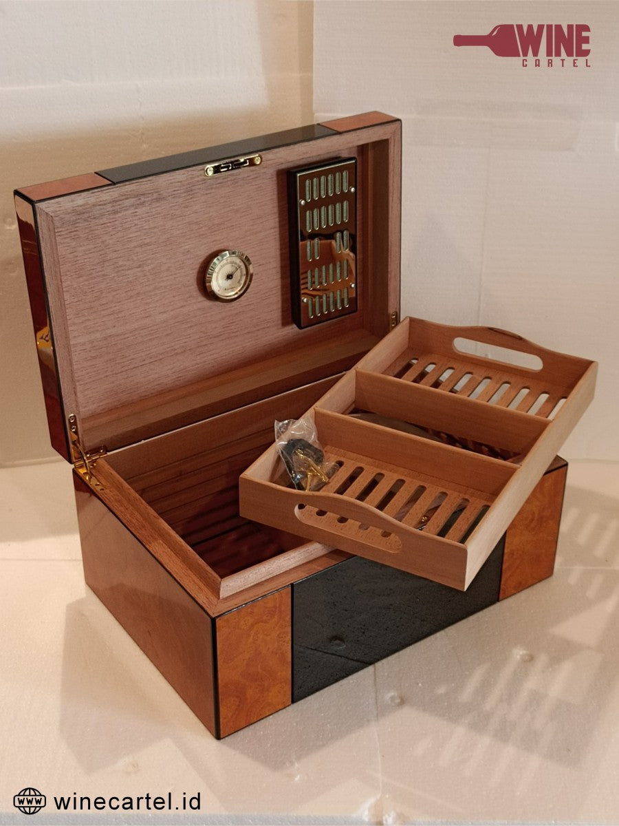 Cigar Wooden Case Humidor SET Box Glossy With Hygrometer Analog Rare