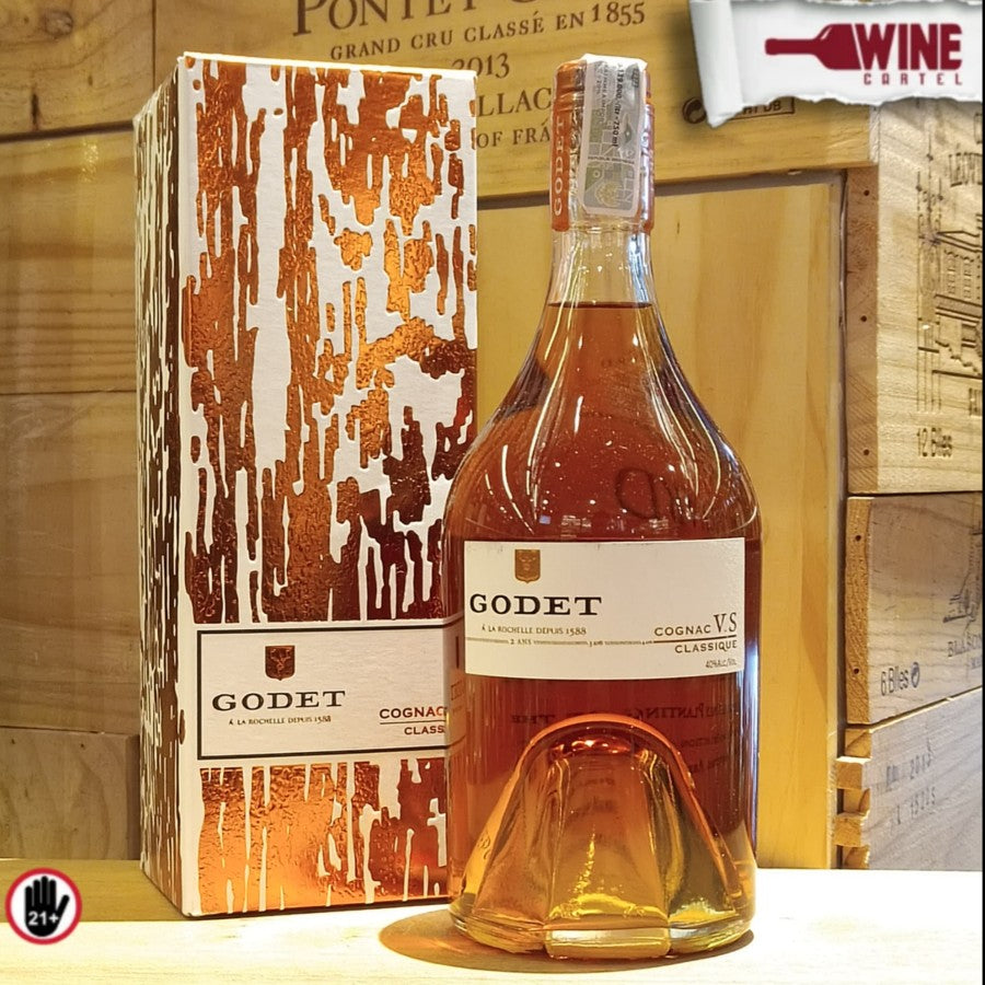 COGNAC Godet Cognac V.S Classique FRANCE