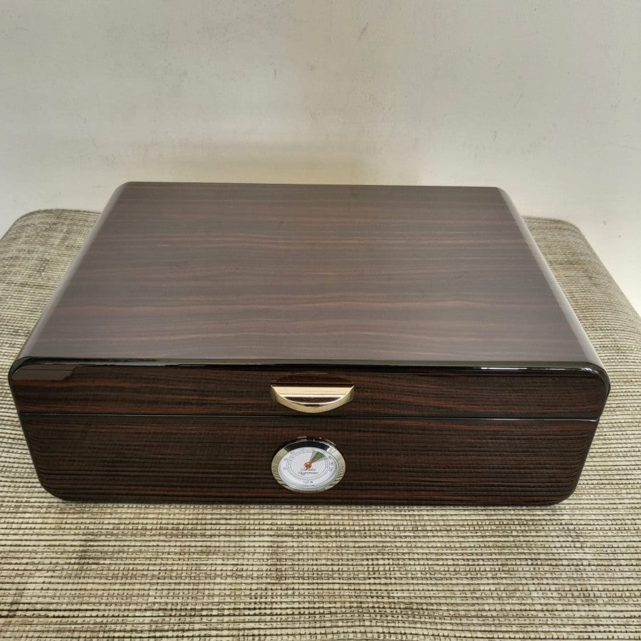 CIGAR Wood Humidor BOX Penyimpanan Cigar Cerutu Kayu Glossy ELEGANT