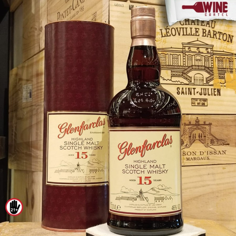 WHISKY Glenfarclas 15 Year Old Single Malt Scotch Whisky 700mL