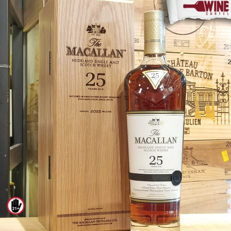 The Macallan 25 YO Years Old - Highland Single Malt Scotch 700mL Rare UK