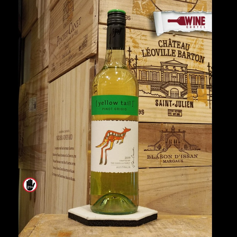 WHITE WINE Yellow Tail Pinot Grigio 750 Ml AUSTRALIA