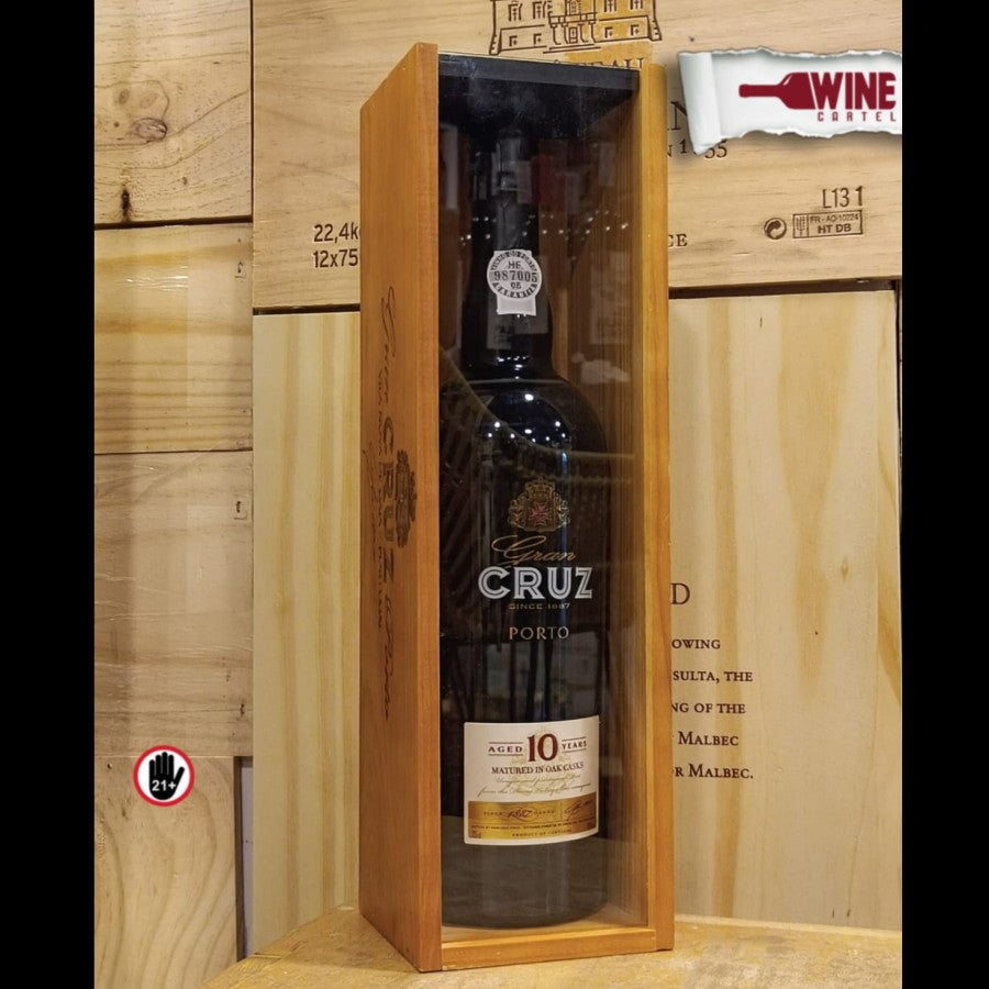 PORT WINE Porto Cruz Gran Cruz 10 Years Matured In Oak Casks 750mL PORTUGAL